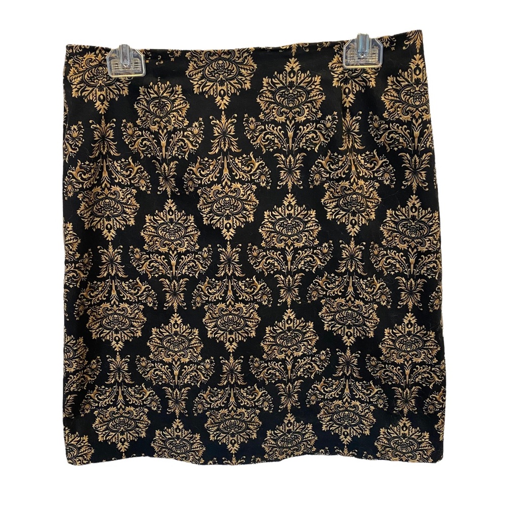 Women’s Charter Club Skirt Size 10 Black & Gold